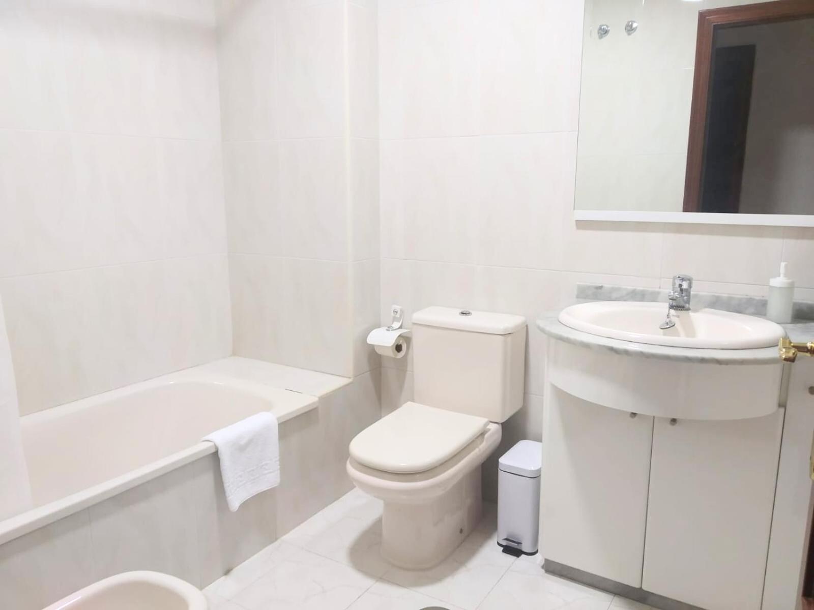 Apartamento Ziralla Con Garaje Gratis Allariz Exterior foto
